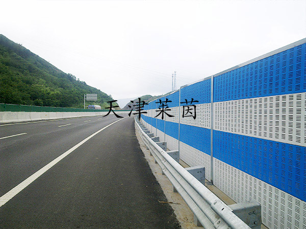 <a href=http://www.yoursuccess.com.cn/news_article?news_id=125>公路聲屏障</a>