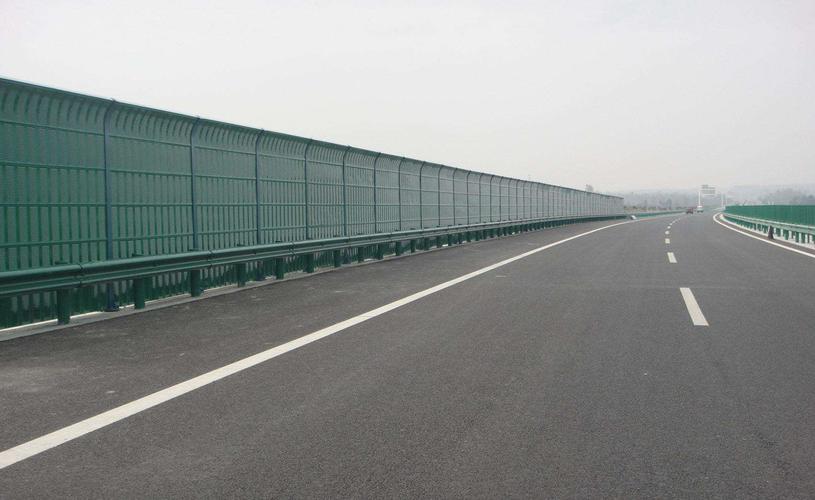 <a href=http://www.yoursuccess.com.cn/news_article?news_id=140>高速公路聲屏障</a>